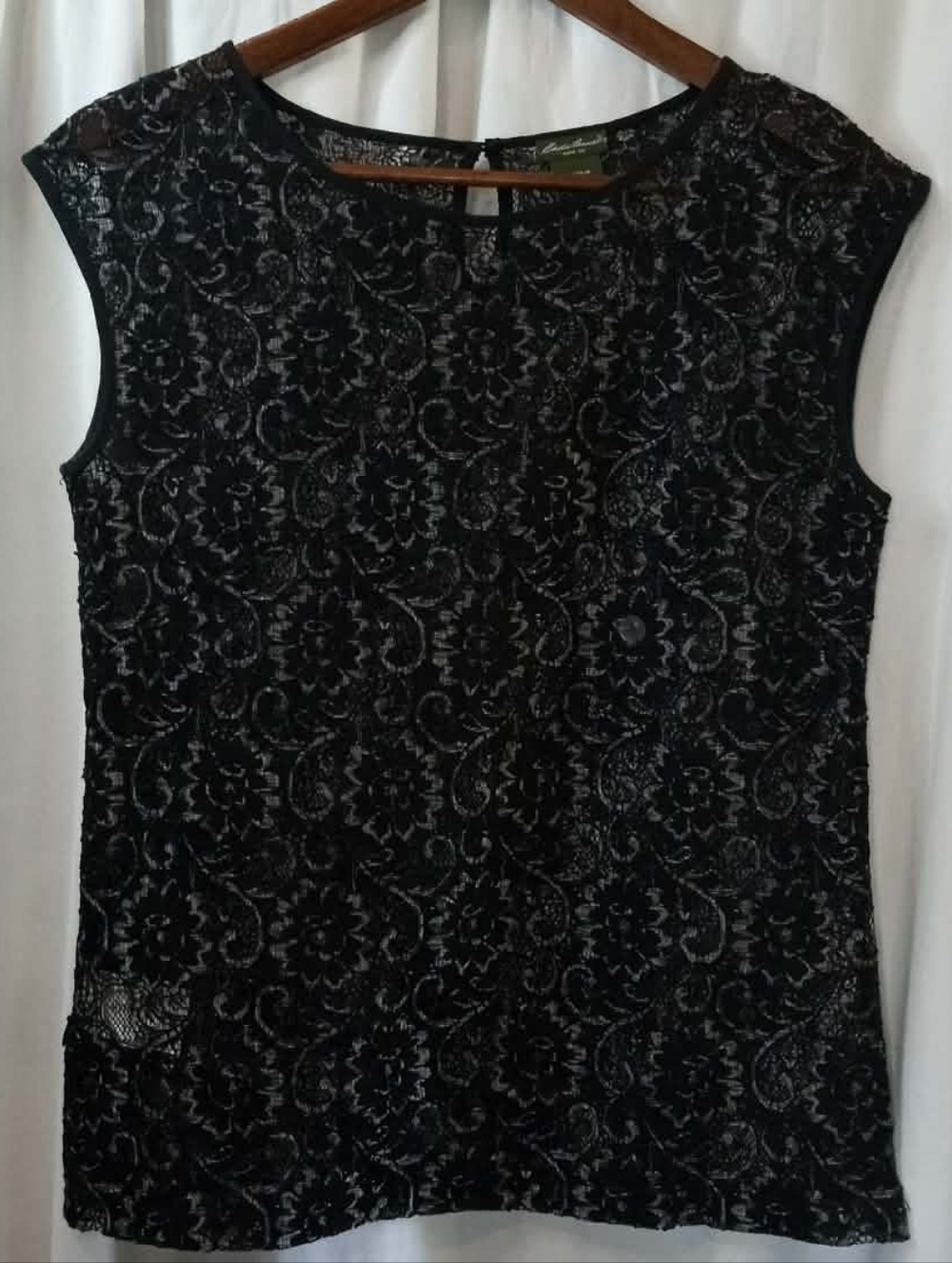 NWOT Eddie Bauer Zip Side Black Floral Lace Sleeveless Shirt Party Sexy Office